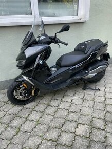 BMW c400GT - TRIPLE BLACK - 1