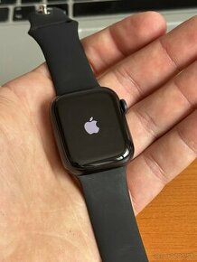 ORIGINÁL Apple Watch 9 41mm MIDNIGHT - záruka, 100% zdravie