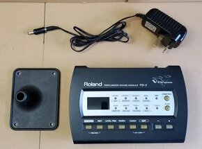 Modul Roland TD-3 spolu s adaptérom a držiakom k rampe