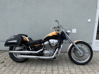 Honda Shadow VT600C Custom