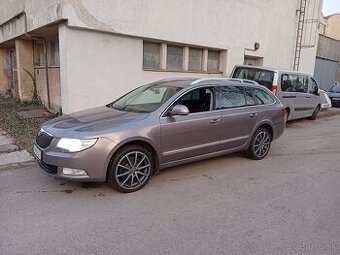 Škoda Superb combi 2 2.0 TDI 125kW manuál - 1