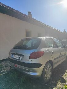 Peugeot 206 - 1