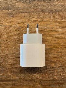 Nabíjací adaptér USB-C 20W