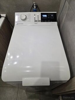 Práčka vrchom plnená Electrolux EW6T4272I, A+++, 7 kg