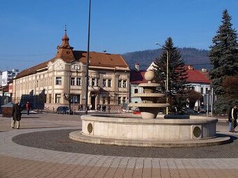 1izbovy byt-s výťahom v Brezne