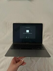 MacBook Air M1 13-palcový 8GB / 256GB SSD Space Grey