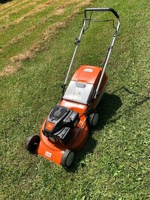 Kosačka Benzínová Stihl RM 253T