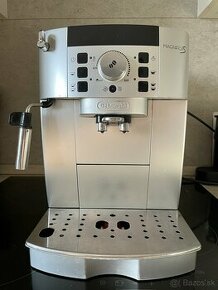 DeLonghi Magnifica S ECAM 22.115.S