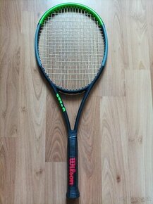 Tenisová raketa WILSON BLADE 98 18x20 V7.0 - 1