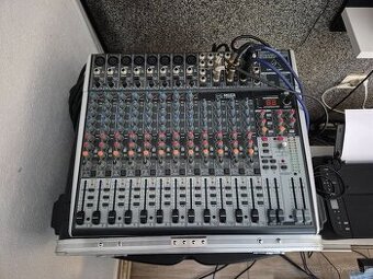 Behringer xenyx x 2222 - 1