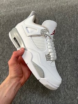 Nike Air Jordan 4 Retro "White Oreo"