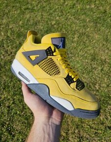 Nike Air Jordan 4 "Lighting"