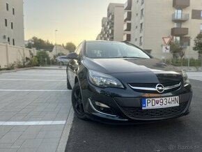 Opel Astra J ST