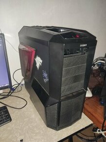 RYZEN 7 2700X / GTX 1060 / 16GB RAM / 250GB SSD / 250GB HDD