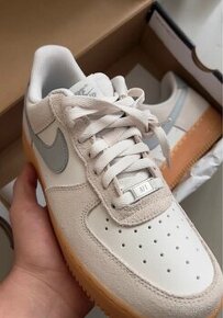 Nike AirForce 1