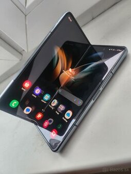 Predam/vymením Samsung galaxy Z fold 4 , 12/512GB