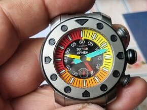 Náramkové hodinky,Sector Apnea,diving team.