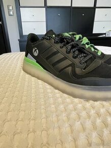 Adidas forum tech boost x Xbox 20th anniversary edition.