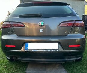 Alfa Romeo 159