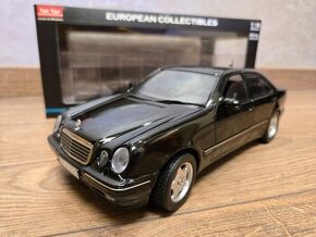 Mercedes Benz E-Klasse W210 E320 1:18 Sun Star