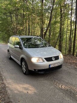 Volkswagen Touran 2.0 TDI 16V