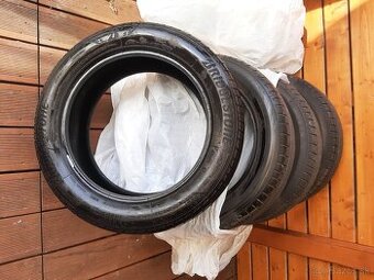 Pneumatiky 225/55 R18 98V