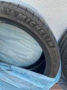 Letné pneu Michelin Pilot Sport 4 255/35 R19 96Y - 1