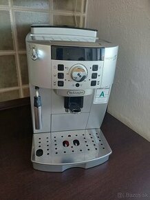 Kávovar Delonghi