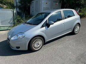 Fiat Grande Punto - 1