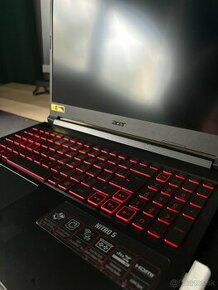 Acer Nitro 5