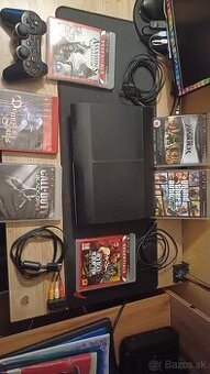 Playstation 3 super slim (+hry)