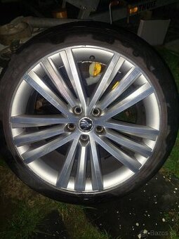 Predám Škoda SIRIUS 5X112 R19