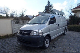 4x4: Toyota Hiace 2.5 I D-4D Kasten Long  4WD, 3m.