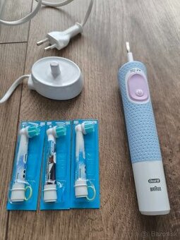 Elektrická zubná kefka Oral-B Pro Kids Frozen