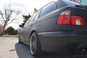 BMW e39 530D SportWagon - 1