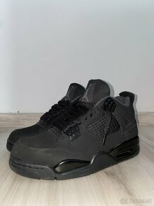 Air Jordan Retro Black Cat (2020)