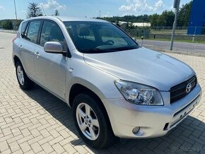 TOYOTA RAV4 2.2 D4-D  4x4  splátky už od 80€-mes