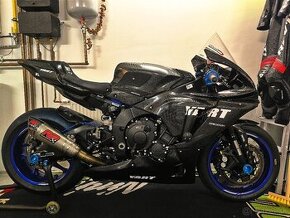 Yamaha R1 RN65