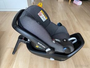 MAXI-COSI Vajicko s isofix zakladnou iSize