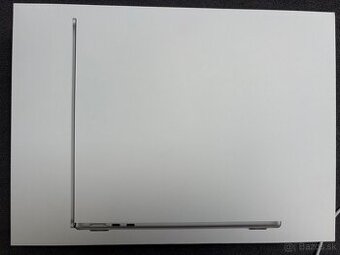 MacBook M3