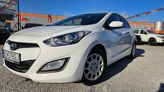 Hyundai i30 1.4 CRDi DOHC 16V Comfort