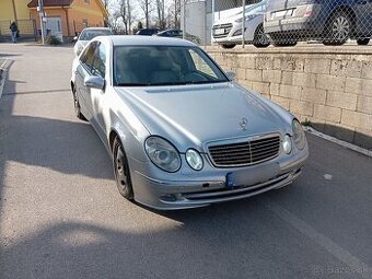 Predám mercedes w211 e270 cdi automat