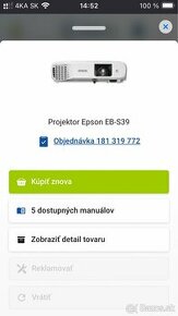 Dataprojektor a plátno