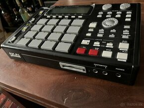 Akai MPC1000