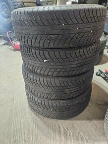 Zimne pneumatiky 215/65 r17 bridgestone