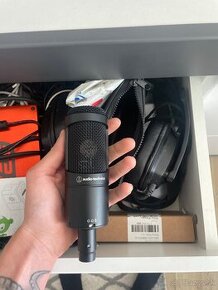 AUDIOTECHNICA