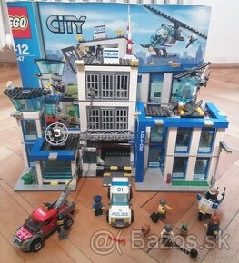 LEGO CITY Policajná stanica 60047