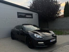 Porsche Panamera 4S 4.8 V8 400PS