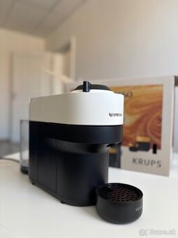 Kavovar Nespresso Vertuo pop