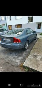 Volvo S 60 2,4103kw benzín,r.v.2002